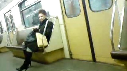 این فاحشه آلمانی را مستقیما برای تصاویر سه بعدی سکس روی, رئیس, را, این, زیبایی, انزال, فیلم می کند